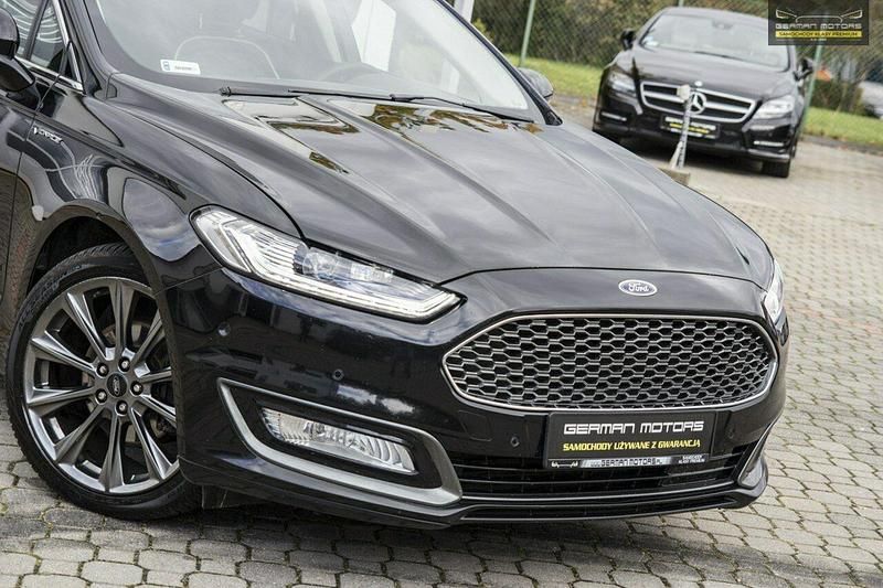Używany Ford Mondeo Vignale 180 KM (132 kW) 2018 Czarny Kombi