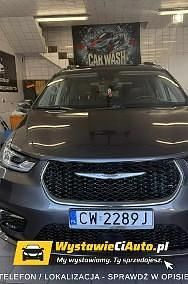 Używany Chrysler Pacifica 291 KM (214 kW) 2021 Srebrny (metalik) Minivan