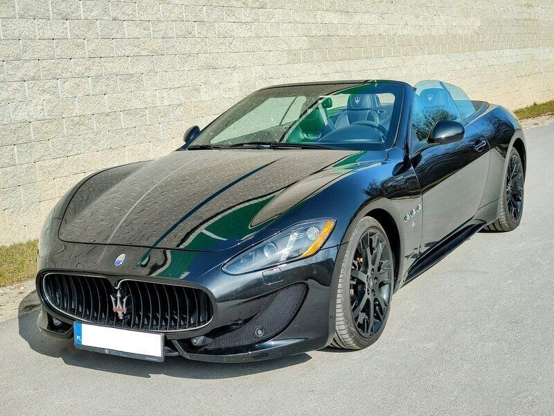 Czarny Używany 2016 Maserati Granturismo Coupe | 218 000 zł - Obraz 1/4