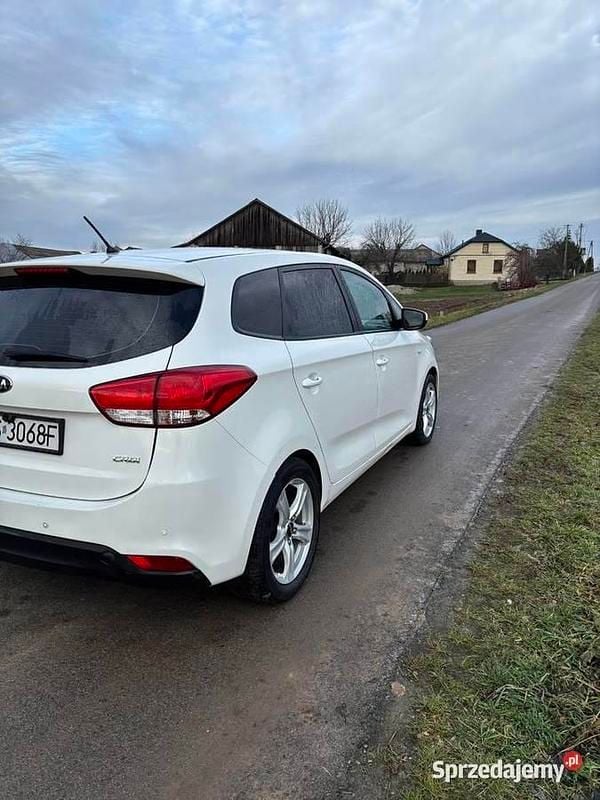 Używany Kia Carens 2015 Minivan