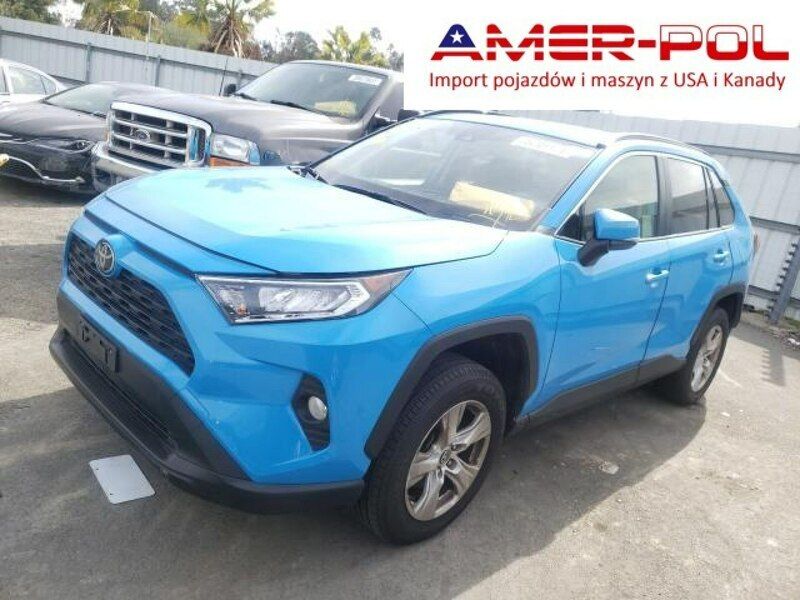 Niebieski Używany 2019 Toyota RAV4 XLE SUV | 75 000 zł - Obraz 1/4