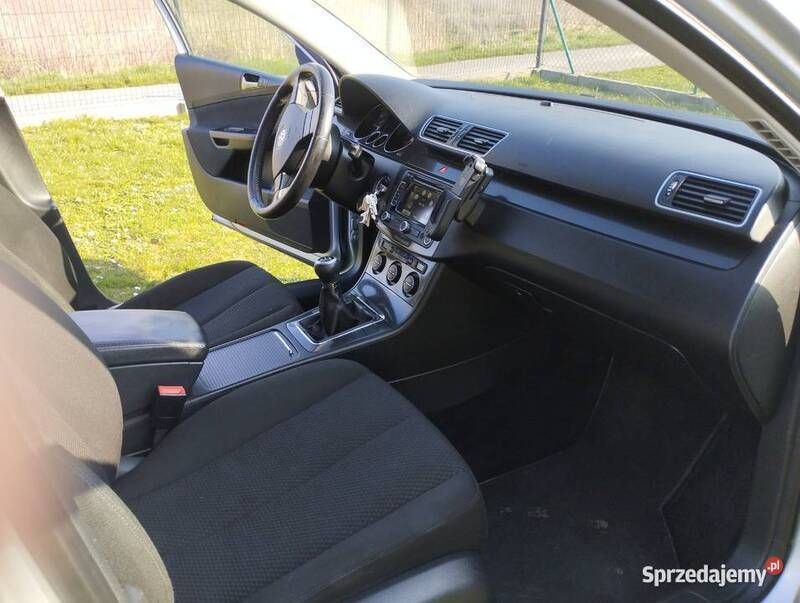 Używany VW Passat 105 KM (77 kW) 2007 Srebrny Sedan/Limuzyna