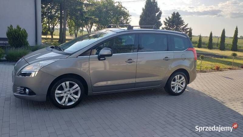 Używany 2010 Peugeot 5008 Minivan | 14 200 zł (Dobra cena) - Obraz 1/3