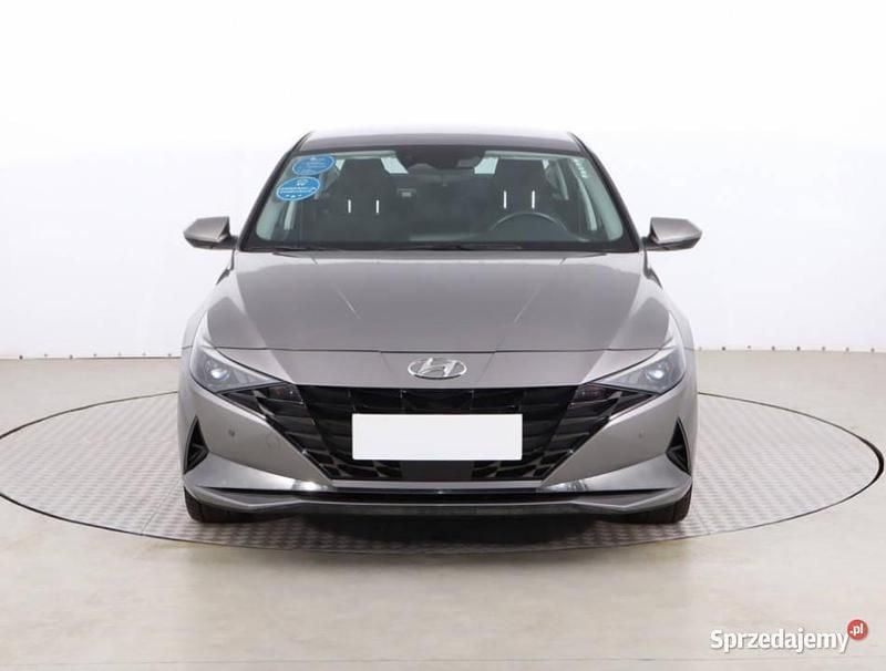 Szary Używany 2021 Hyundai Elantra Sedan/Limuzyna | 67 999 zł (Uczciwa cena) - Obraz 1/4
