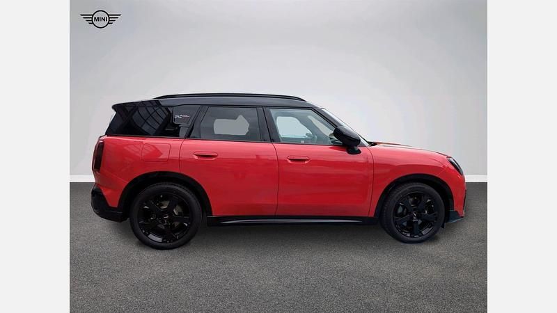 Używany Mini Countryman 150 kW (204 KM) 2024 Chili red ii SUV