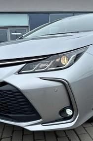 Nowe Toyota Corolla Comfort 140 KM (102 kW) 2025 Srebrny Sedan/Limuzyna