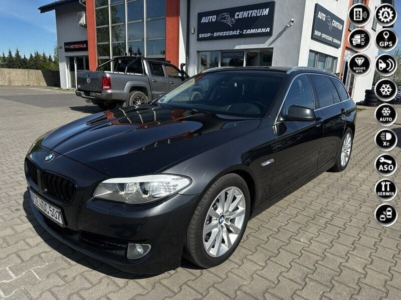 Inny (metalik, perła) Używany 2011 BMW 530 Kombi | 39 900 zł - Obraz 1/4