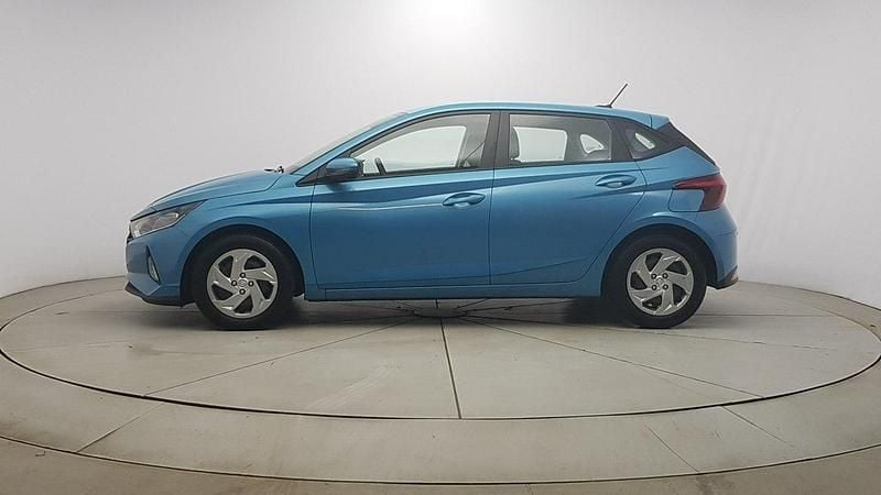 Używany Hyundai i20 84 KM (61 kW) 2022 Niebieski Hatchback