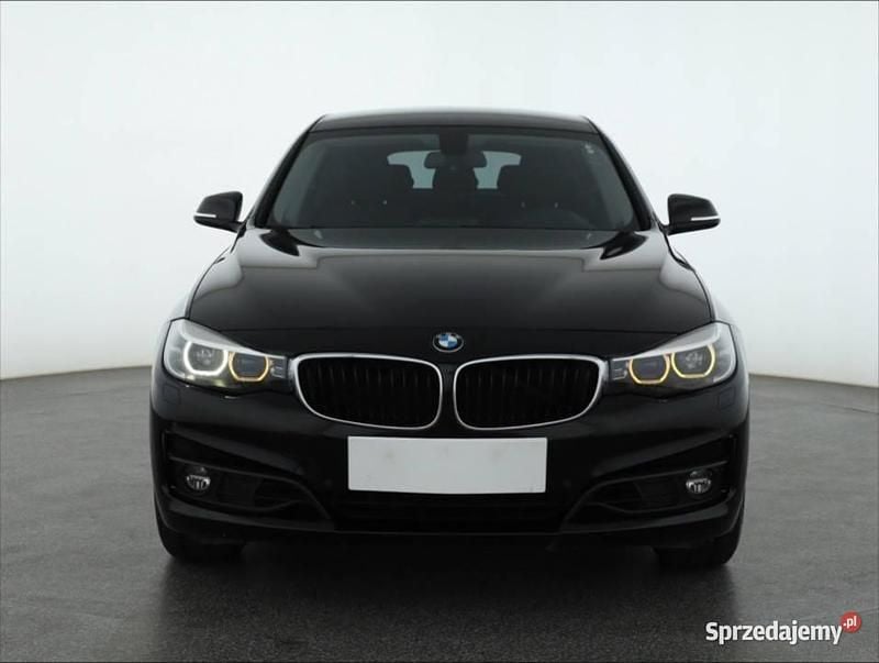 Czarny Używany 2017 BMW 320 Gran Turismo Sedan/Limuzyna | 67 999 zł - Obraz 1/4