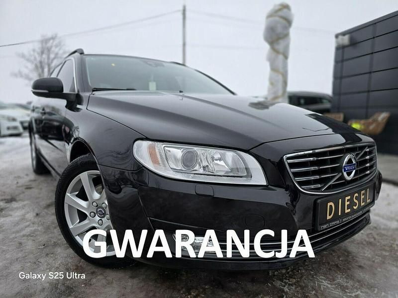 Czarny (metalik, perła) Używany 2015 Volvo V70 Kombi | 29 999 zł - Obraz 1/4