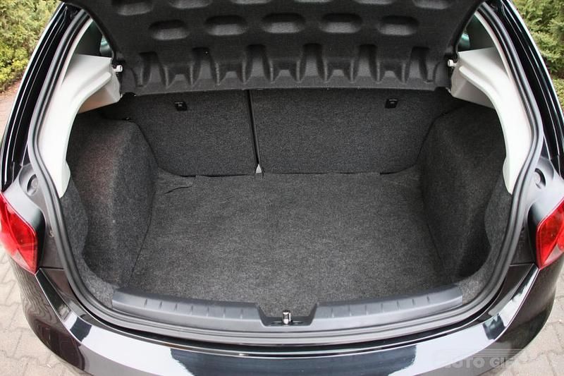 Używany Seat Ibiza 2014 Czarny Hatchback