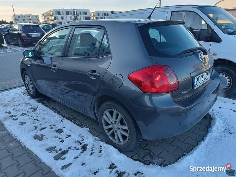 Używany Toyota Auris 132 KM (97 kW) 2009 Grafitowy Hatchback