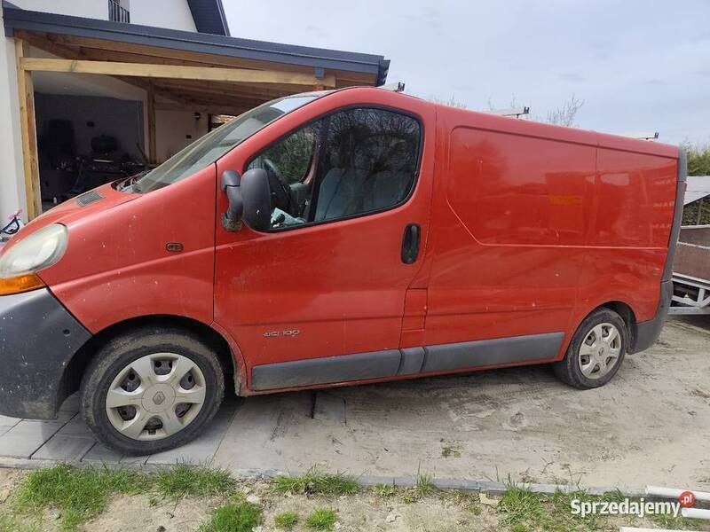 Czerwony Używany 2005 Renault Trafic Van | 5000 zł - Obraz 1/4