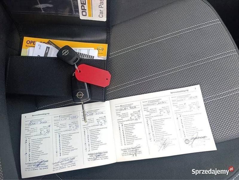 Używany Opel Corsa Edition 2014 Biały Hatchback