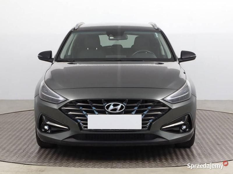 Szary Używany 2022 Hyundai i30 Kombi | 58 999 zł (Uczciwa cena) - Obraz 1/4