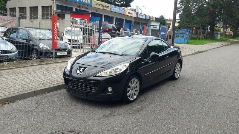 Używany Peugeot 207 CC 120 KM (88 kW) 2009 Czarny Kabriolet