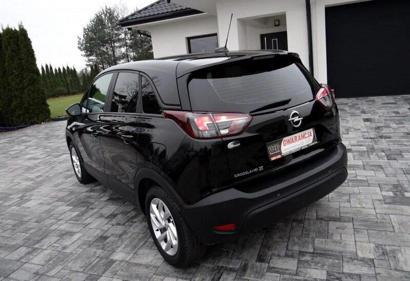Używany Opel Crossland X 110 KM (80 kW) 2017 Czarny (metalik) SUV