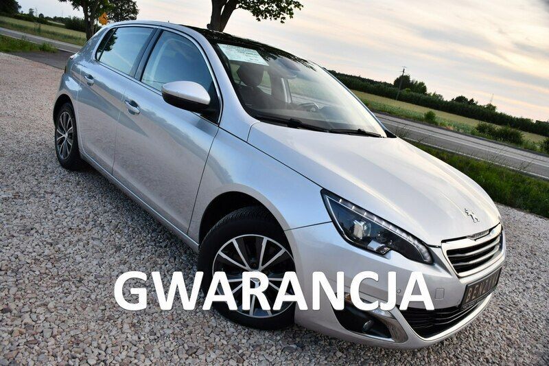 Używany Peugeot 308 156 KM (114 kW) 2014 Srebrny (metalik, perła) Hatchback