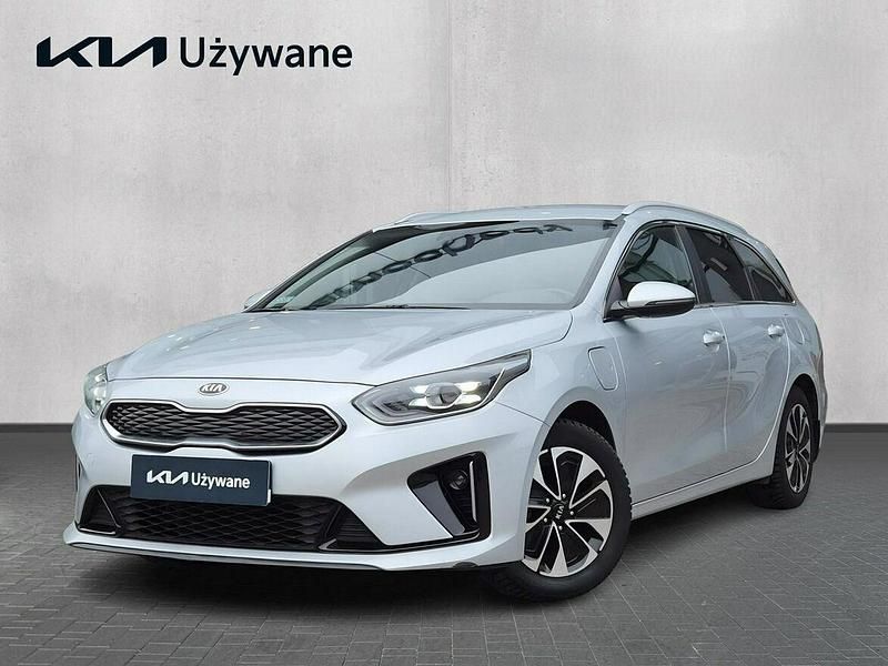 Używany Kia Ceed 2021 Srebrny Hatchback