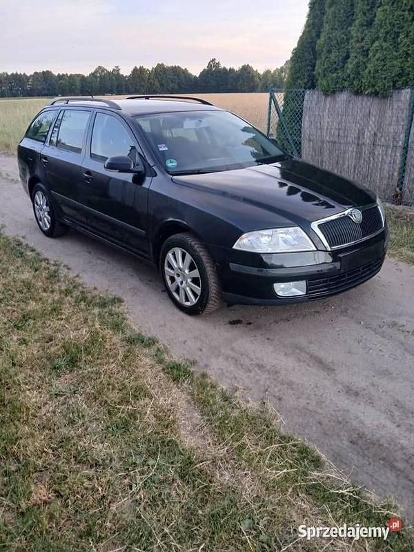 Używany Skoda Octavia 2007 Czarny Kombi