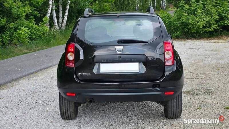 Używany Dacia Duster 105 KM (77 kW) 2011 Czarny SUV