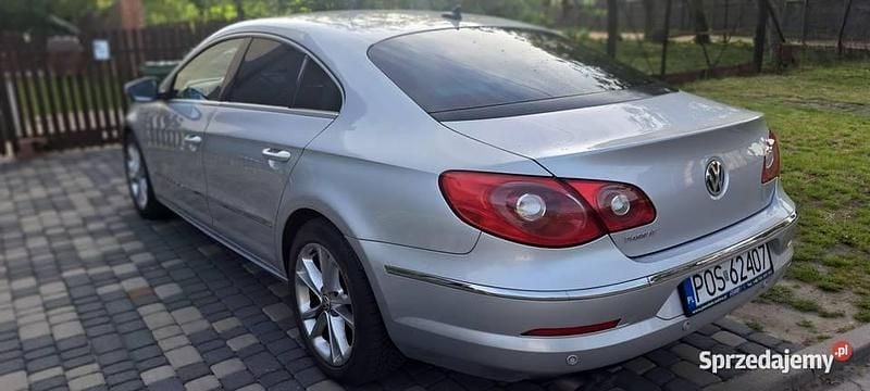 Używany VW Passat Sportline 2008 Srebrny Coupe