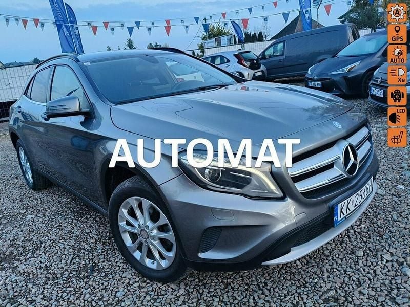 Szary (metalik) Używany 2017 Mercedes GLA180 SUV | 74 900 zł - Obraz 1/4