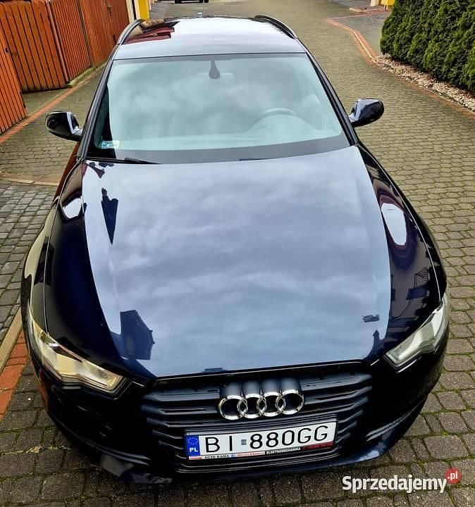 Używany Audi A6 2014 Granatowy Kombi