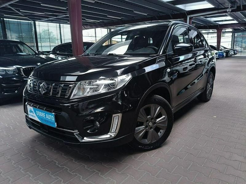 Używany Suzuki Vitara 140 KM (102 kW) 2019 Czarny SUV