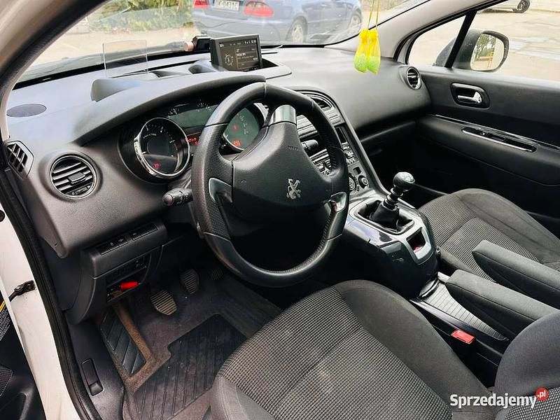 Używany Peugeot 5008 2015 Minivan