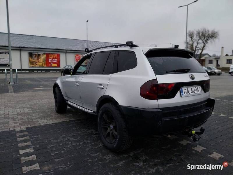 Srebrny Używany 2005 BMW X3 SUV | 23 999 zł (Uczciwa cena) - Obraz 1/4