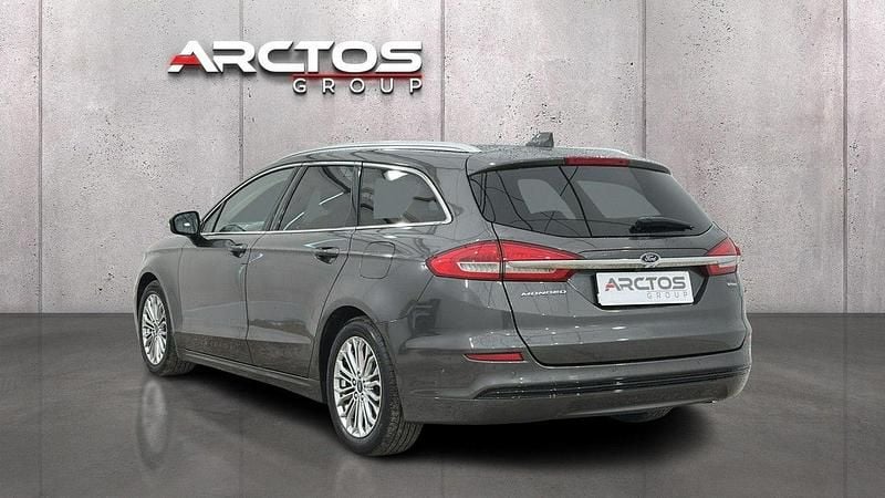 Używany Ford Mondeo Titanium 140 KM (102 kW) 2022 Szary Kombi