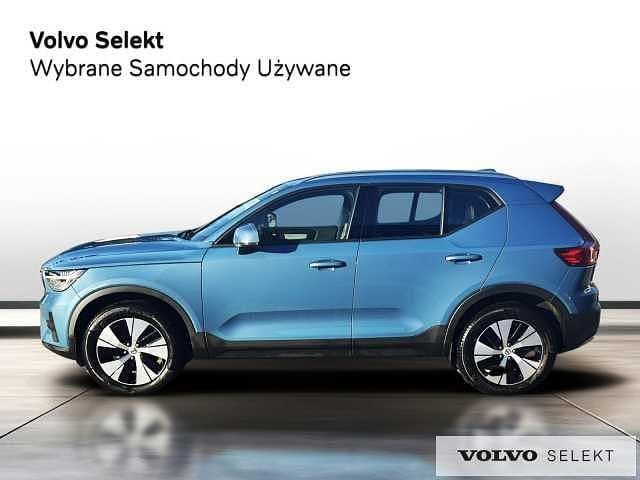 Używany Volvo XC40 163 KM (119 kW) 2025 Niebieski SUV