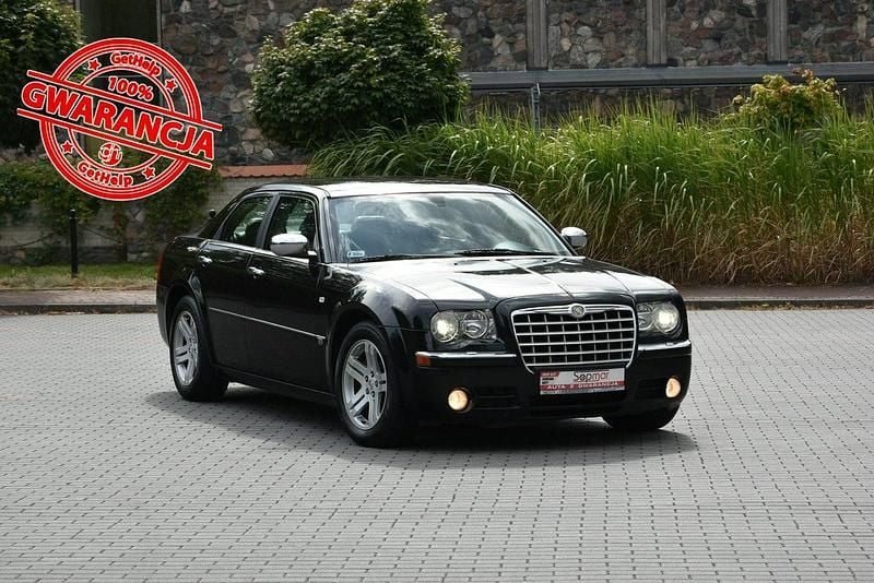 Czarny (metalik, perła) Używany 2007 Chrysler 300C Sedan/Limuzyna | 23 900 zł - Obraz 1/4
