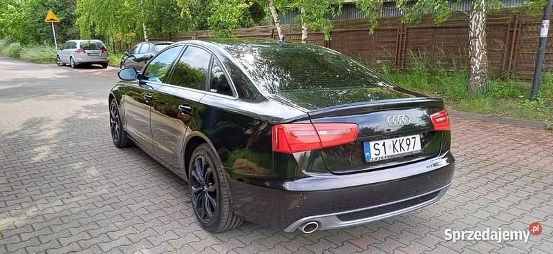 Używany Audi A6 2011 Czarny Sedan/Limuzyna