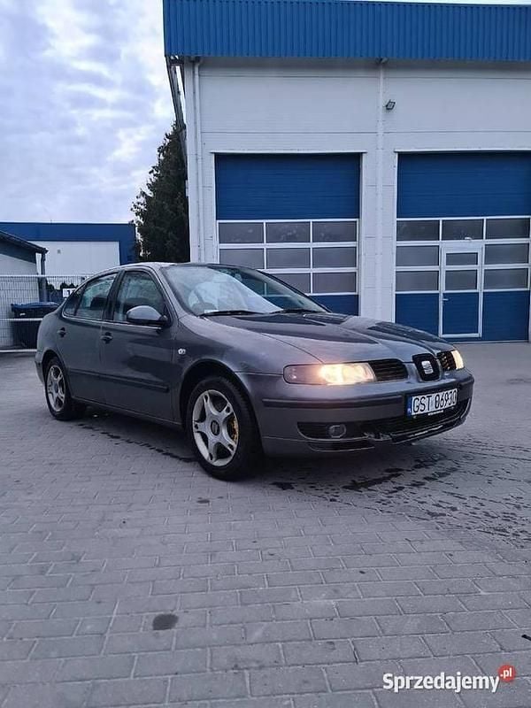Używany Seat Toledo 2003 Szary Sedan/Limuzyna