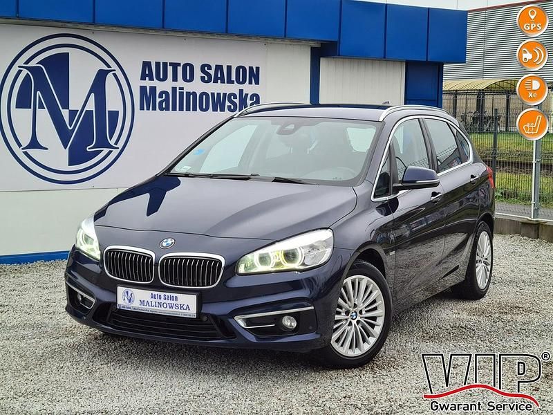Niebieski ciemny (metalik) Używany 2016 BMW 218 Minivan | 47 900 zł (Uczciwa cena) - Obraz 1/4
