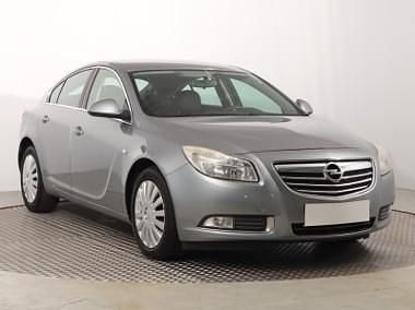 Szary Używany 2011 Opel Insignia Hatchback | 16 999 zł (Dobra cena) - Obraz 1/4