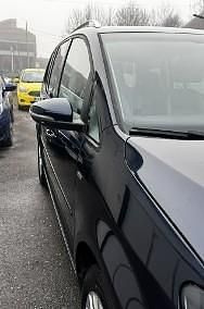 Używany VW Touran 140 KM (102 kW) 2013 Granatowy Minivan