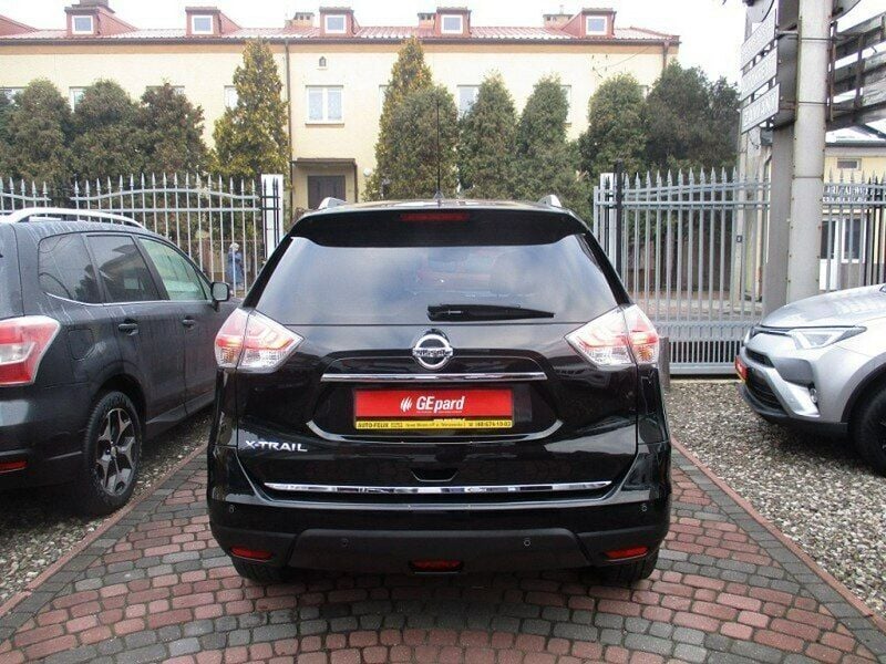 Używany Nissan X-Trail 130 KM (95 kW) 2016 Czarny (metalik) SUV