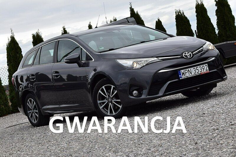Szary Używany 2015 Toyota Avensis Kombi | 37 900 zł (Dobra cena) - Obraz 1/4