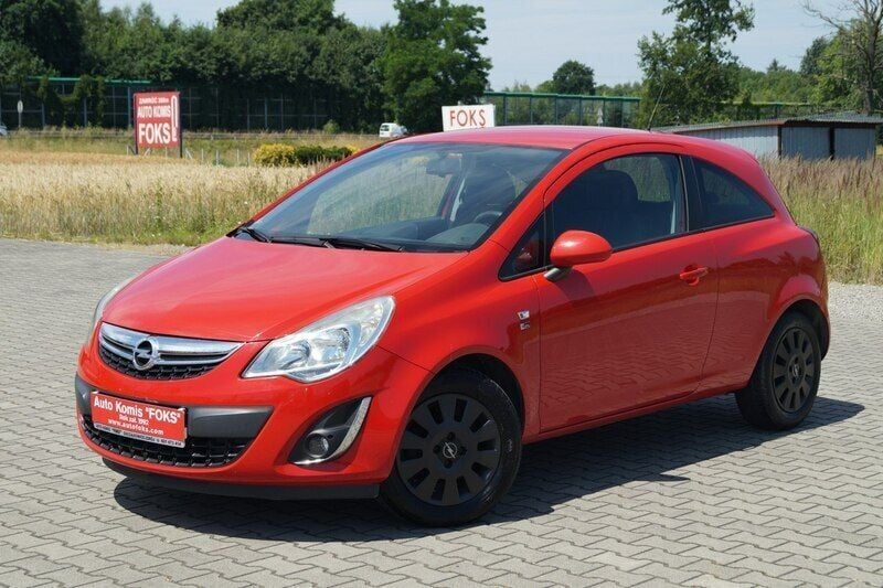 Czerwony Używany 2012 Opel Corsa Hatchback | 11 900 zł (Dobra cena) - Obraz 1/4