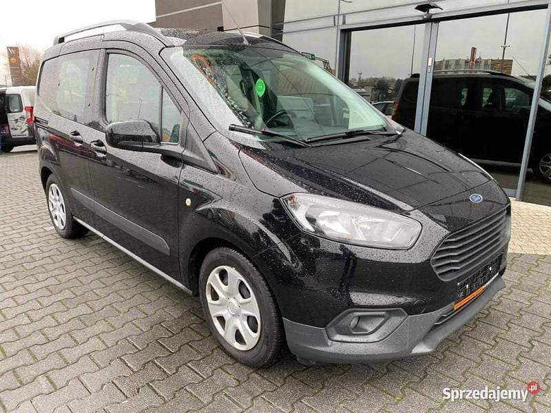 Czarny Używany 2020 Ford Transit Sedan/Limuzyna | 39 900 zł (Uczciwa cena) - Obraz 1/4