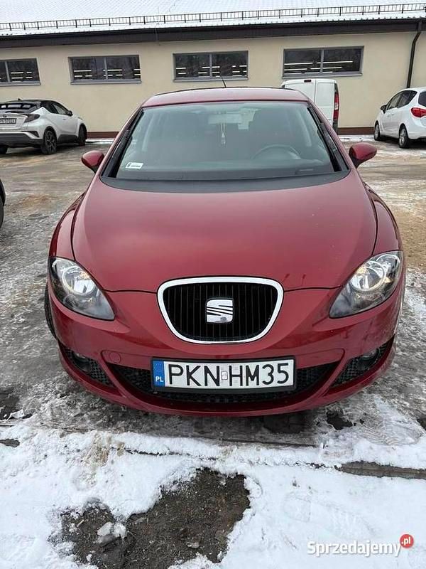 Bordowy Używany 2008 Seat Leon Hatchback | 15 500 zł (Dość drogi) - Obraz 1/4