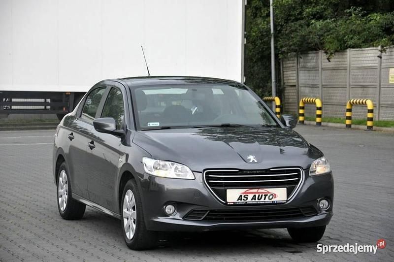 Grafitowy Używany 2013 Peugeot 301 Active Sedan/Limuzyna | 15 700 zł (Uczciwa cena) - Obraz 1/4