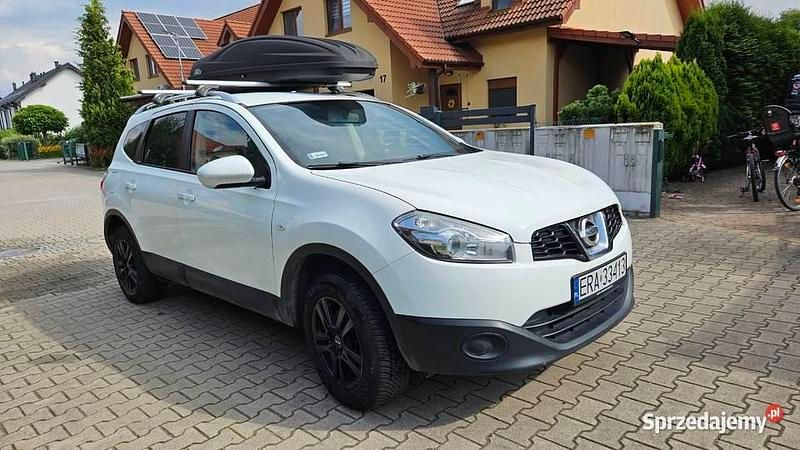 Używany Nissan Qashqai +2 2010 Biały SUV