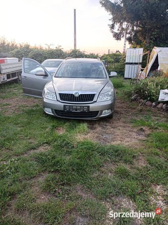 Używany 2010 Skoda Octavia Kombi | 14 800 zł (Uczciwa cena) - Obraz 1/4
