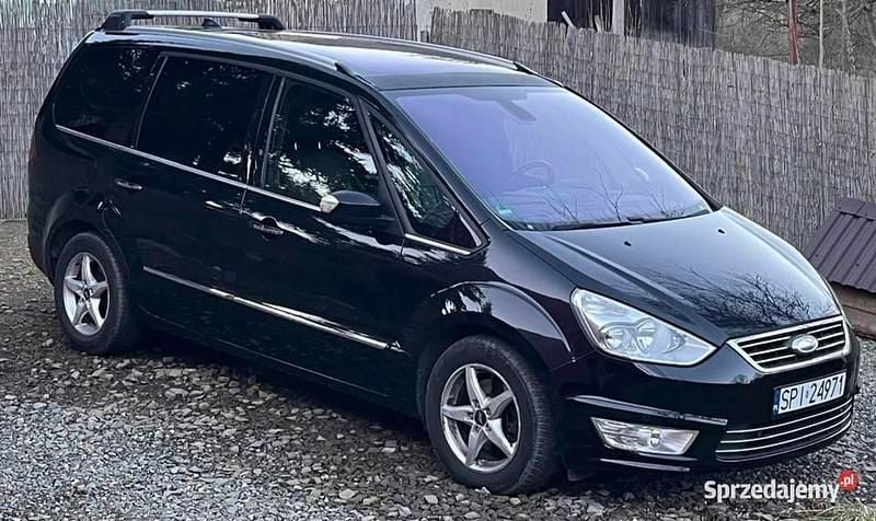 Używany Ford Galaxy Titanium 2011 Czarny Minivan