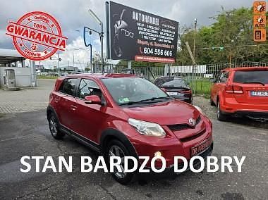 Czerwony Używany 2011 Toyota Urban Cruiser SUV | 28 900 zł - Obraz 1/4