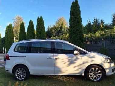Używany VW Sharan 177 KM (130 kW) 2015 Biały Minivan
